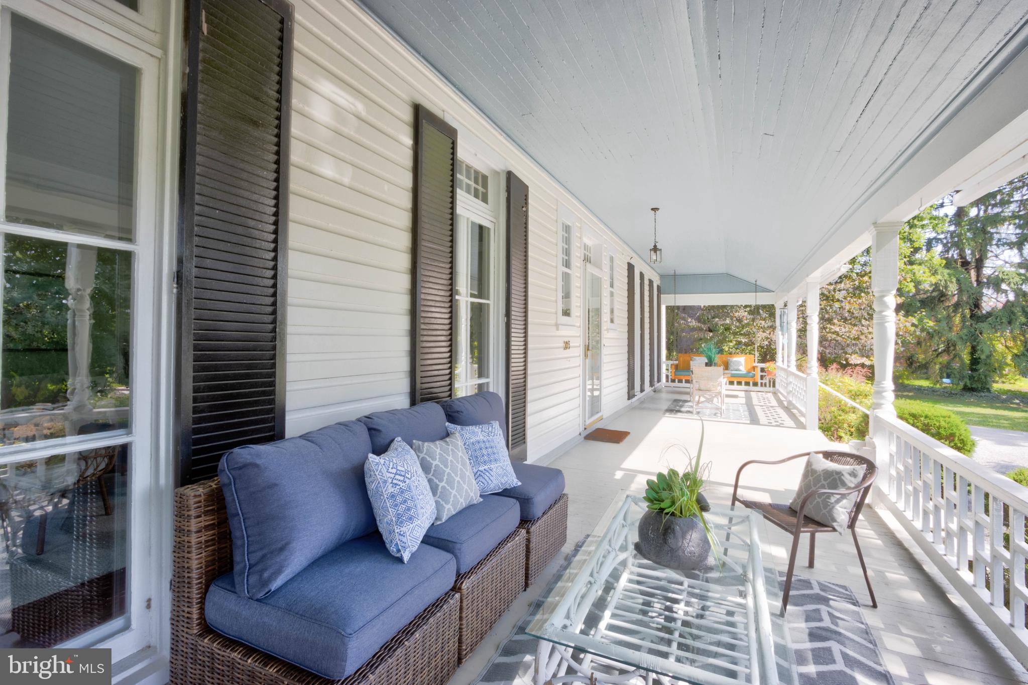 205 Aigburth Road Towson, MD 21286 - Photo 3 of 64