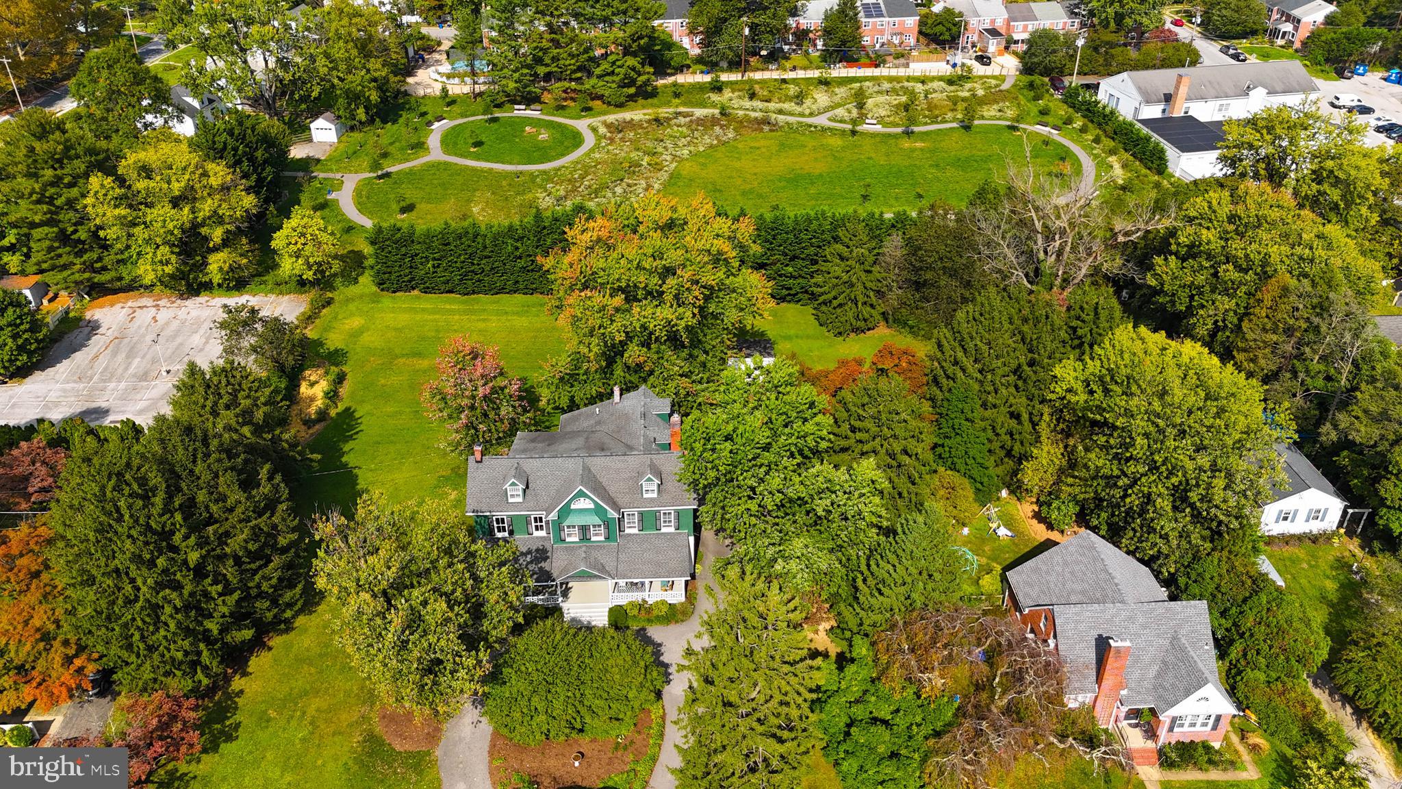 205 Aigburth Road Towson, MD 21286 - Photo 7 of 64