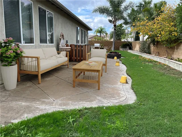 $899,000 | 14354 Wolfhound Street, Eastvale, CA 92880