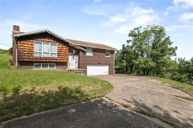 $135,000 | 26 Petrak Street, Charleroi, PA 15022