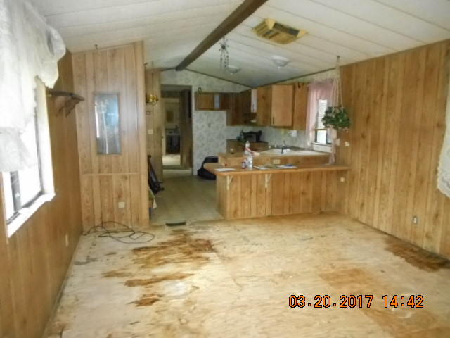 14853 Ravine Road Redding, CA 96003 - Photo 3 of 15 DSCN1532