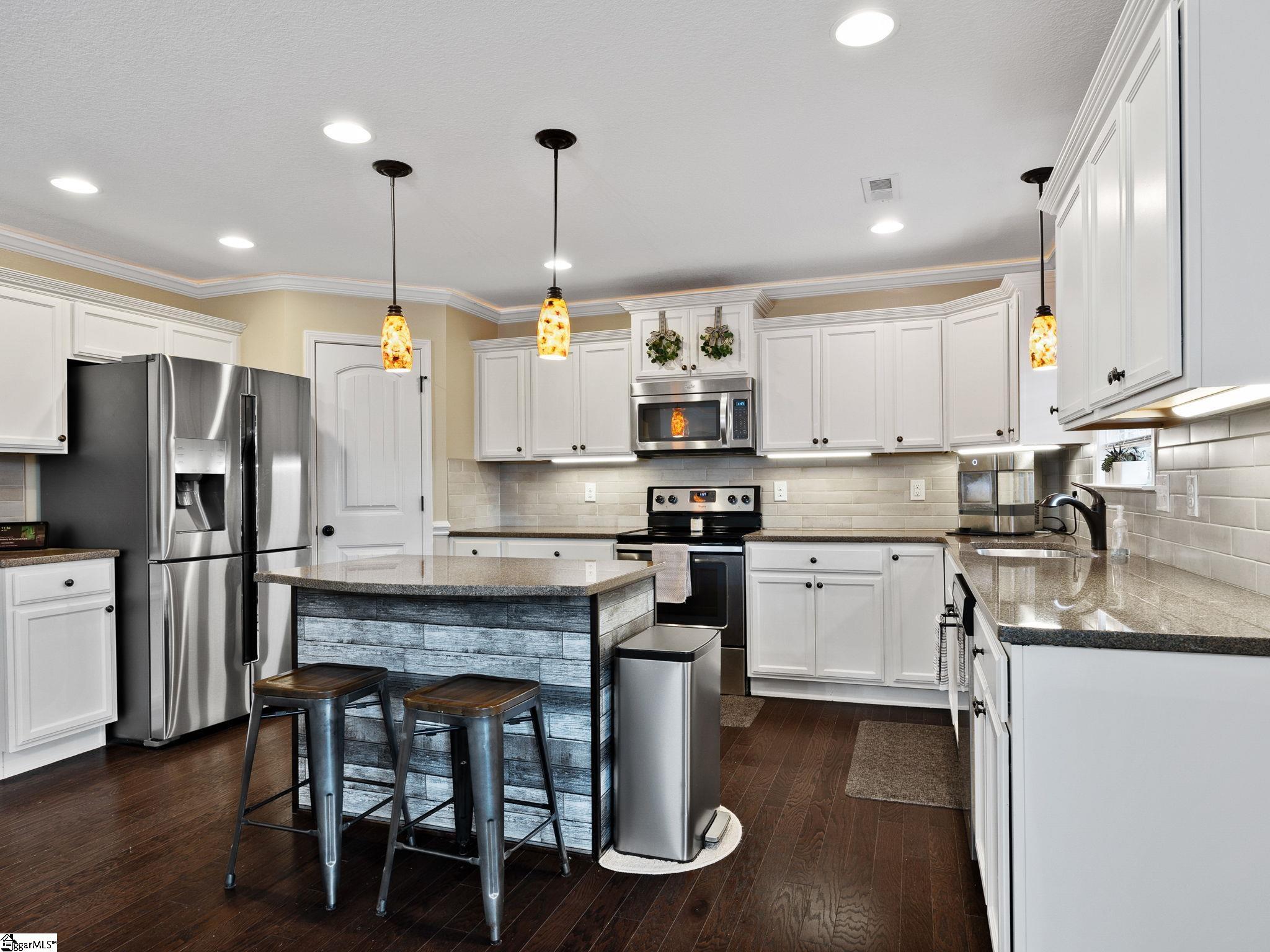 203 Medoc Lane Moore, SC 29369 - Photo 12 of 36