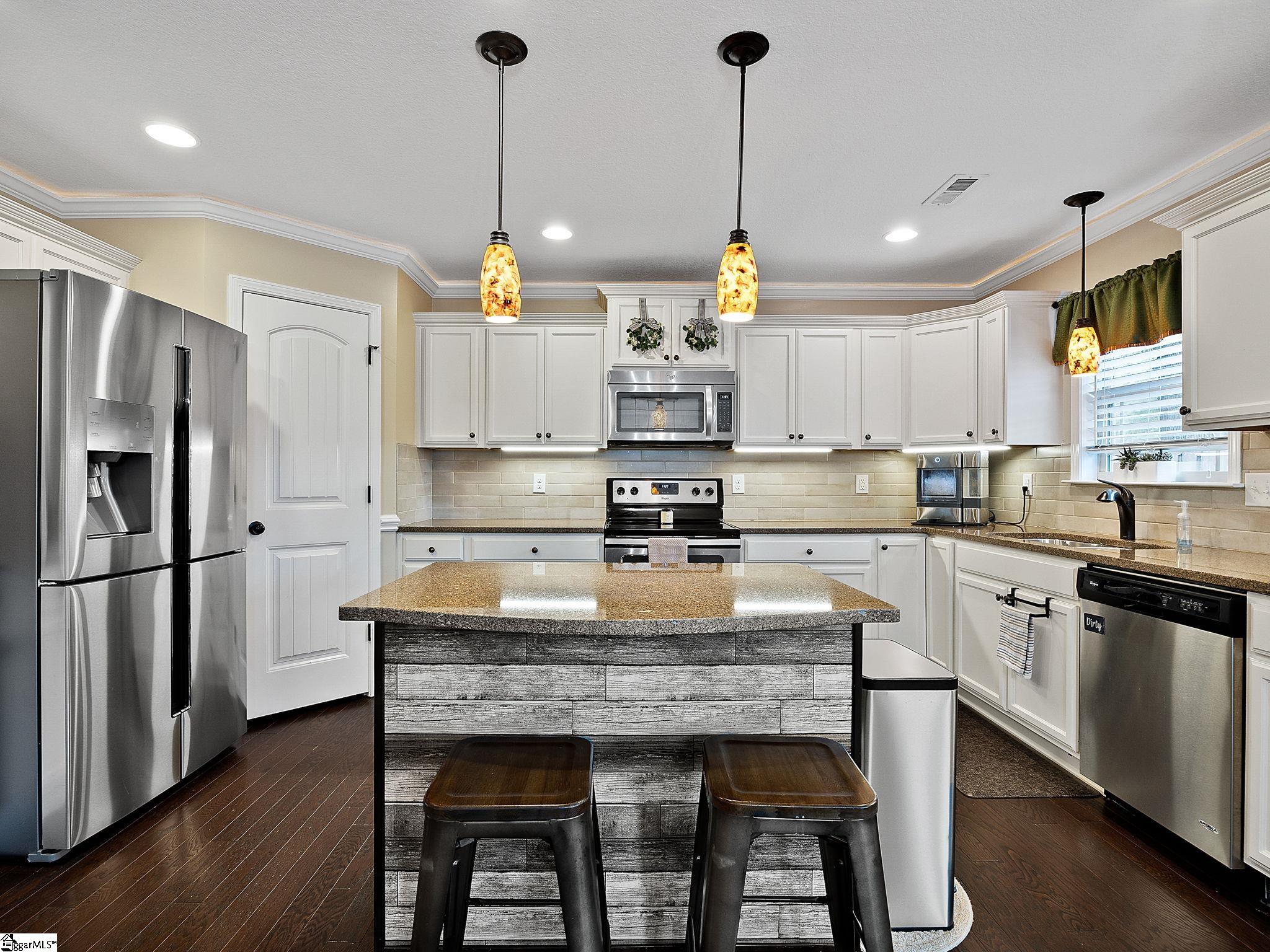 203 Medoc Lane Moore, SC 29369 - Photo 13 of 36