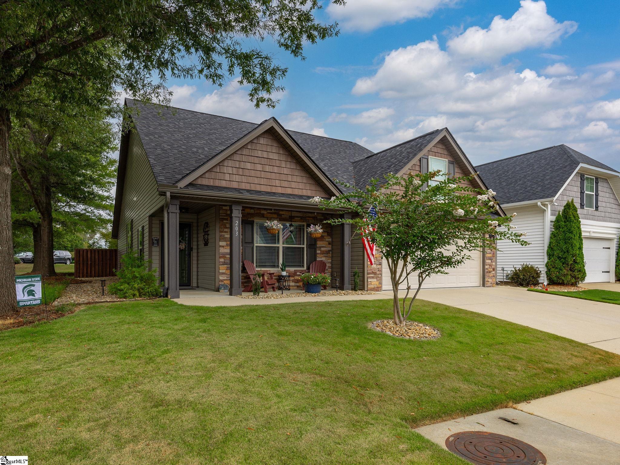 203 Medoc Lane Moore, SC 29369 - Photo 3 of 36