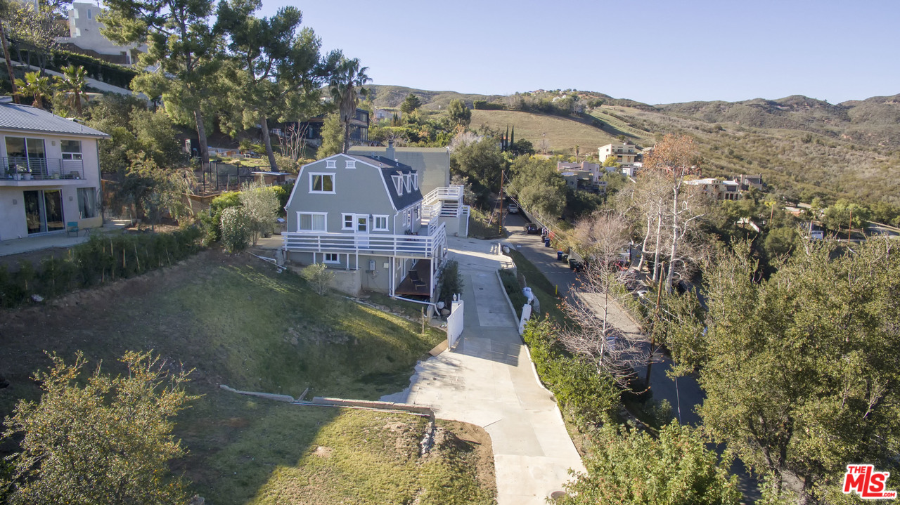26258 Fairside Road Malibu, CA 90265 - Photo 40 of 46 an aerial view of a house