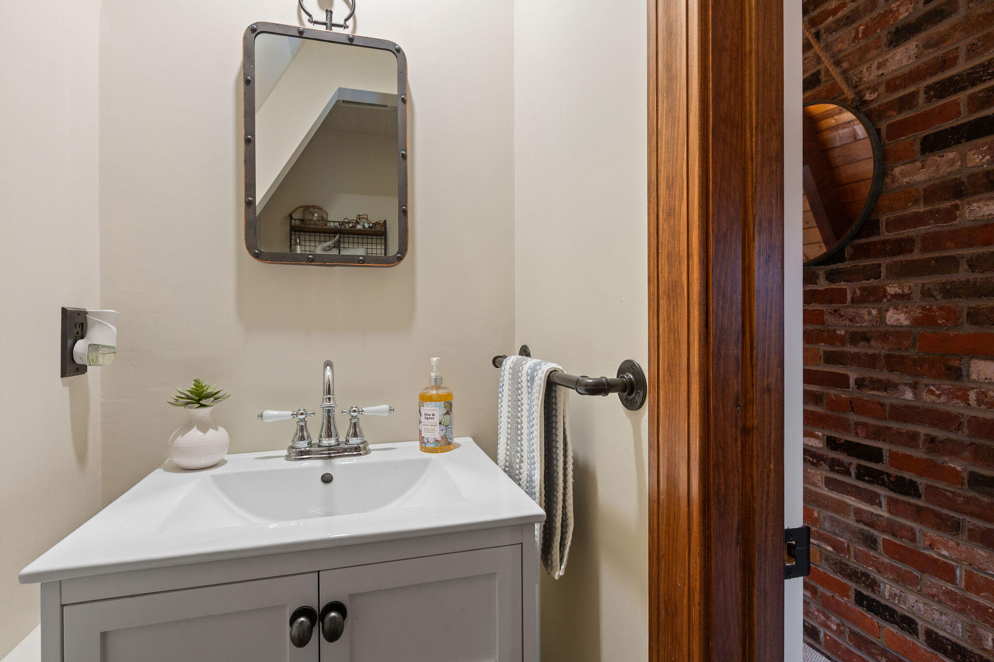 43 Old Duck Hole Road Orleans, MA 02653 - Photo 54 of 92 43OldDuckHoleRd-95