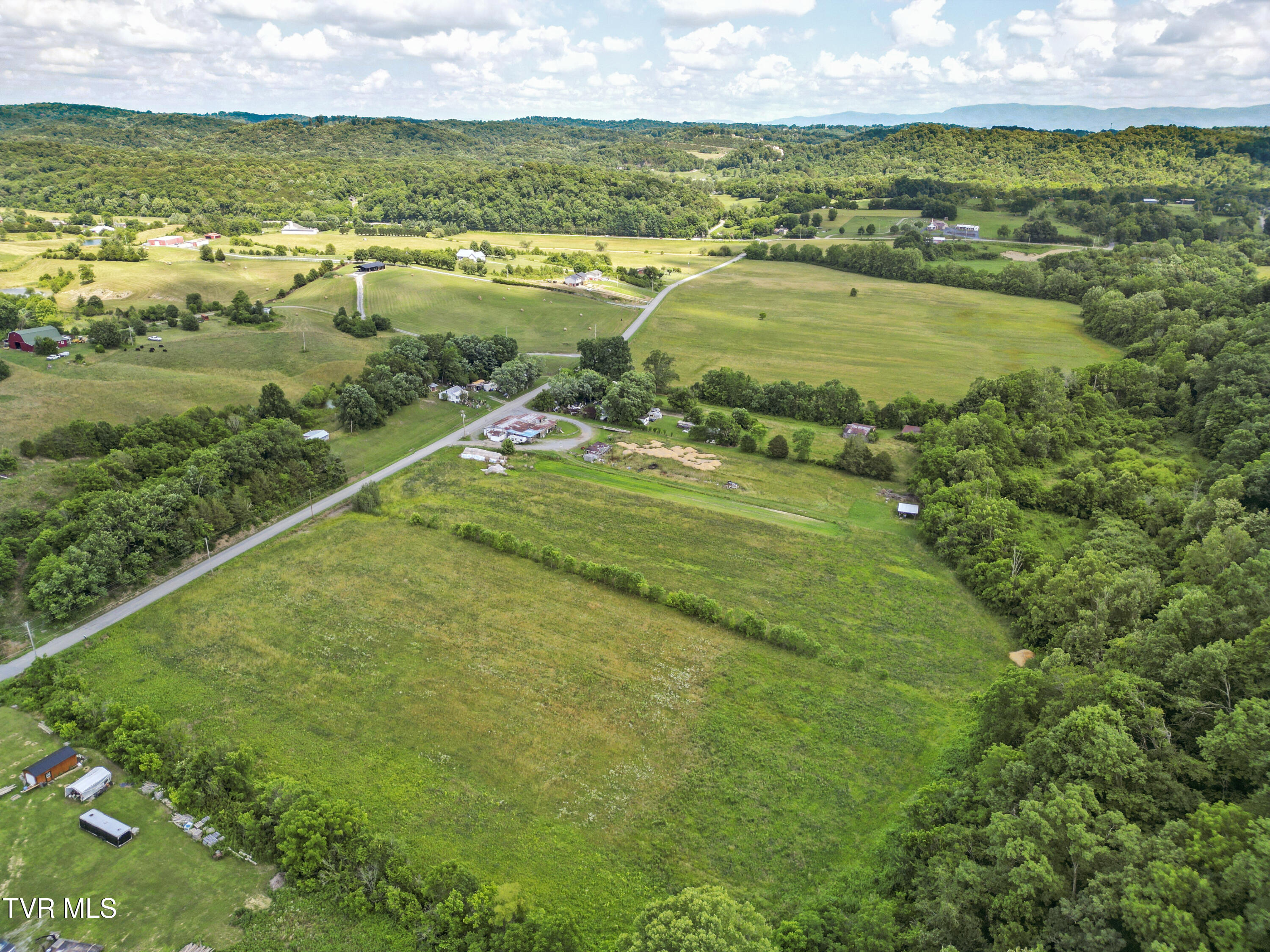 Tbd Roaring Fork Road, Unit 1 Greeneville, TN 37745 - Photo 10 of 13 DJI_0316