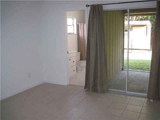 4630 Southeast Salvatori Road Stuart, FL 34997 - Photo 3 of 9 Gallery Image 3