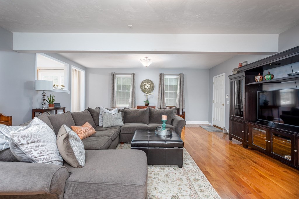 10 Navajo Road Worcester, MA 01606 - Photo 11 of 38 Gallery Image 11