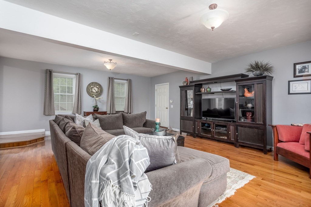 10 Navajo Road Worcester, MA 01606 - Photo 12 of 38 Gallery Image 12