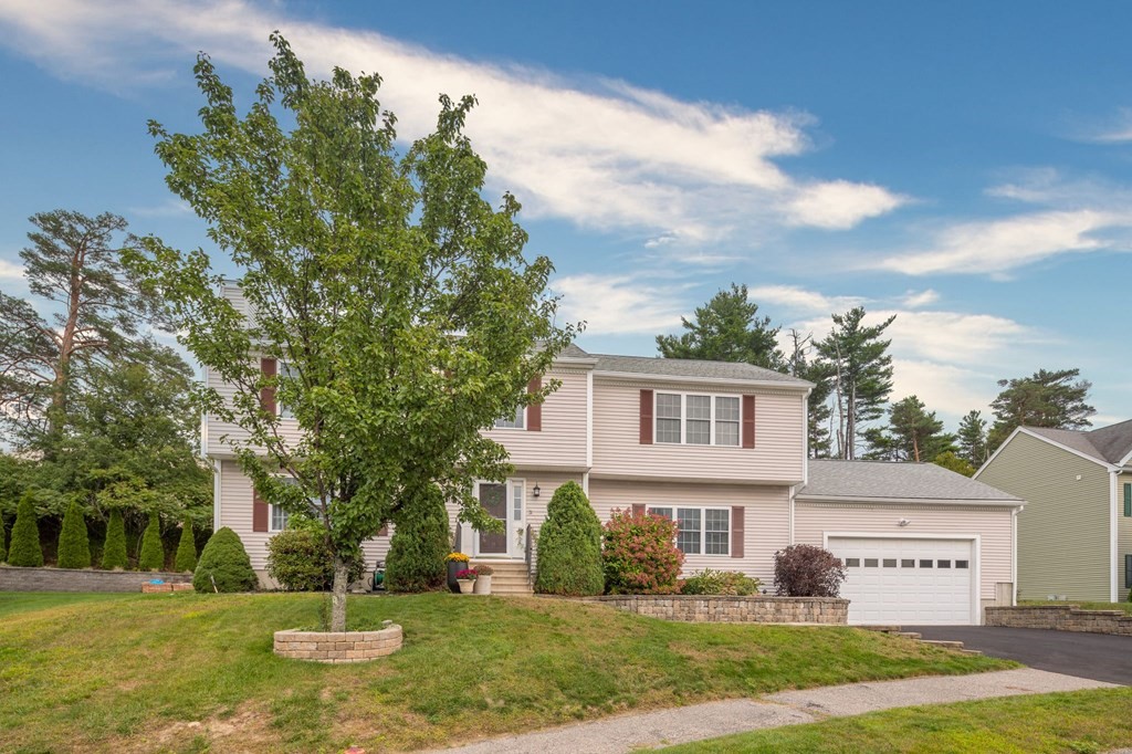 10 Navajo Road Worcester, MA 01606 - Photo 3 of 38 Gallery Image 3