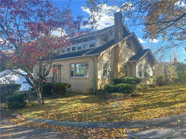 $379,500 | 16 Shaw Avenue, Johnston, RI 02919