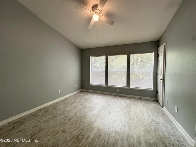 $1,595 | 3548 Lone Tree Lane, Jacksonville, FL 32216