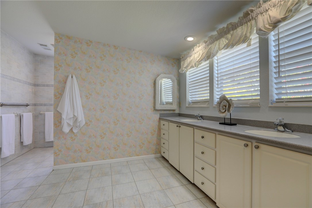 1047 Sebastian Road Barefoot Bay, FL 32976 - Photo 15 of 36 Gallery Image 15