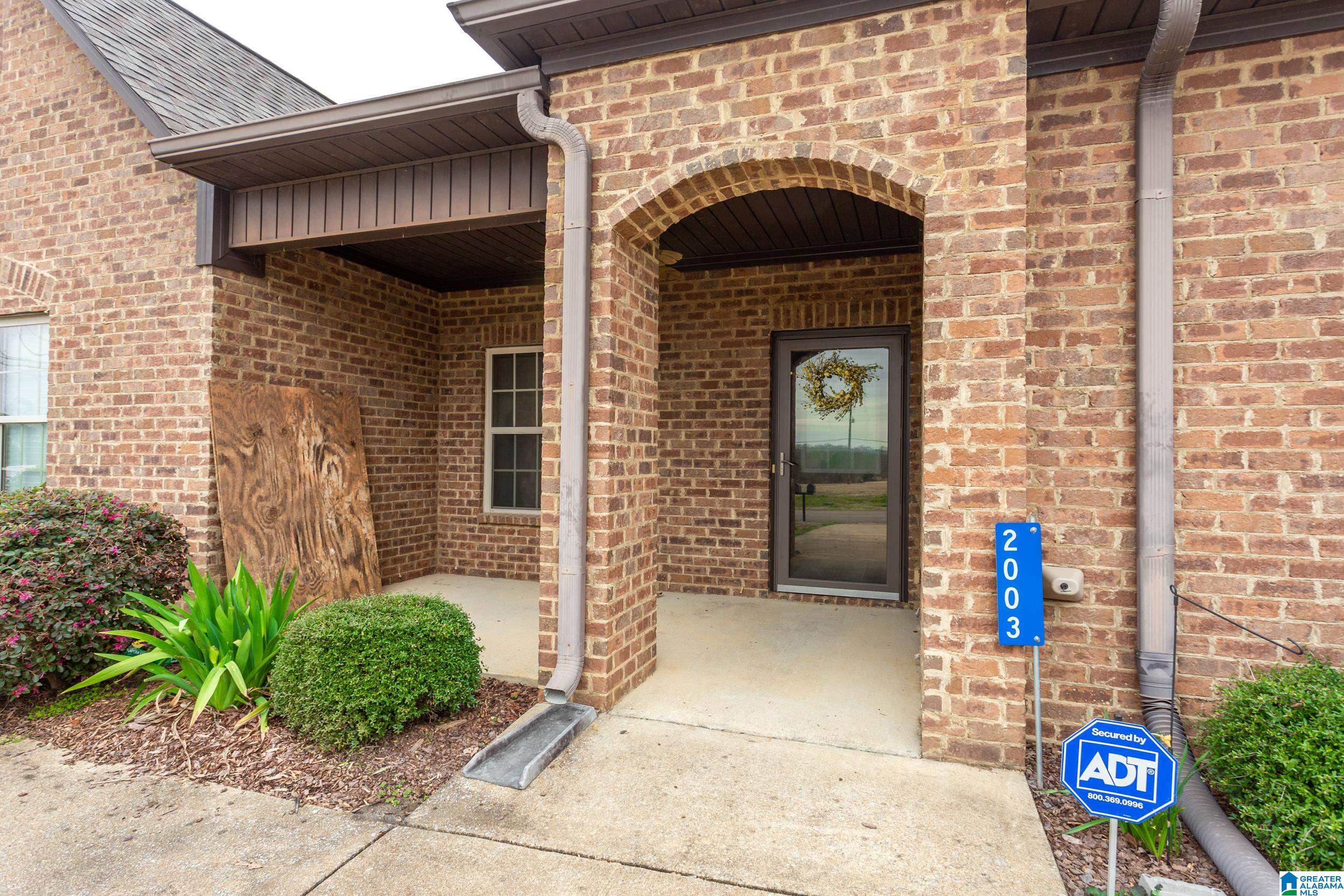 2003 Spruce Cove Springville, AL 35146 - Photo 3 of 28