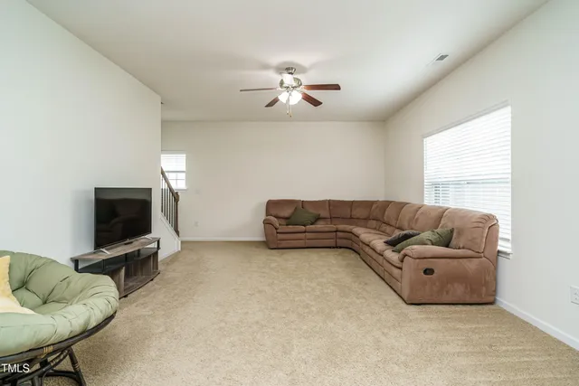 a view of a back yard of the house