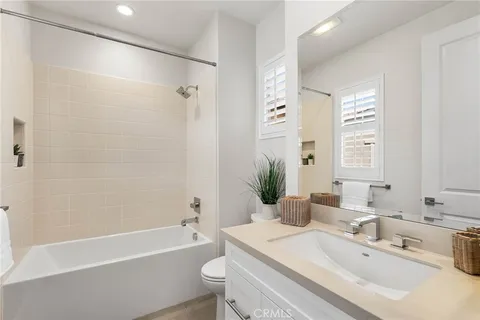 $3,275,000 | 20 Formero Street, Rancho Mission Viejo, CA 92694