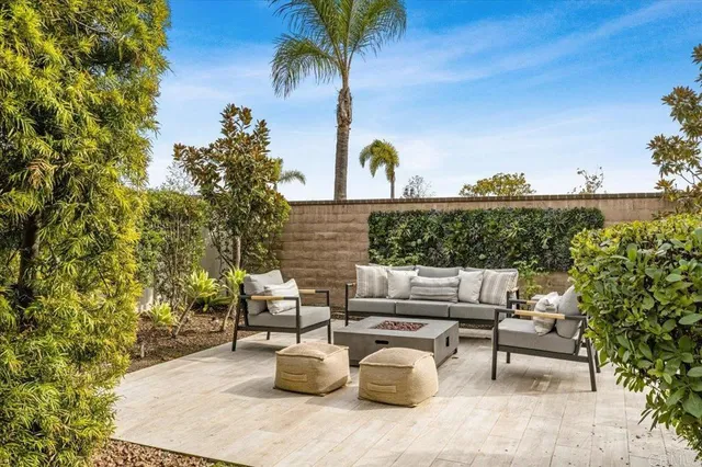 $850,000 | 1267 Via Lucero, Oceanside, CA 92056