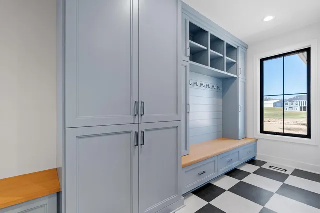 $1,499,900 | 20411 Levi Lane, Prior Lake, MN 55372