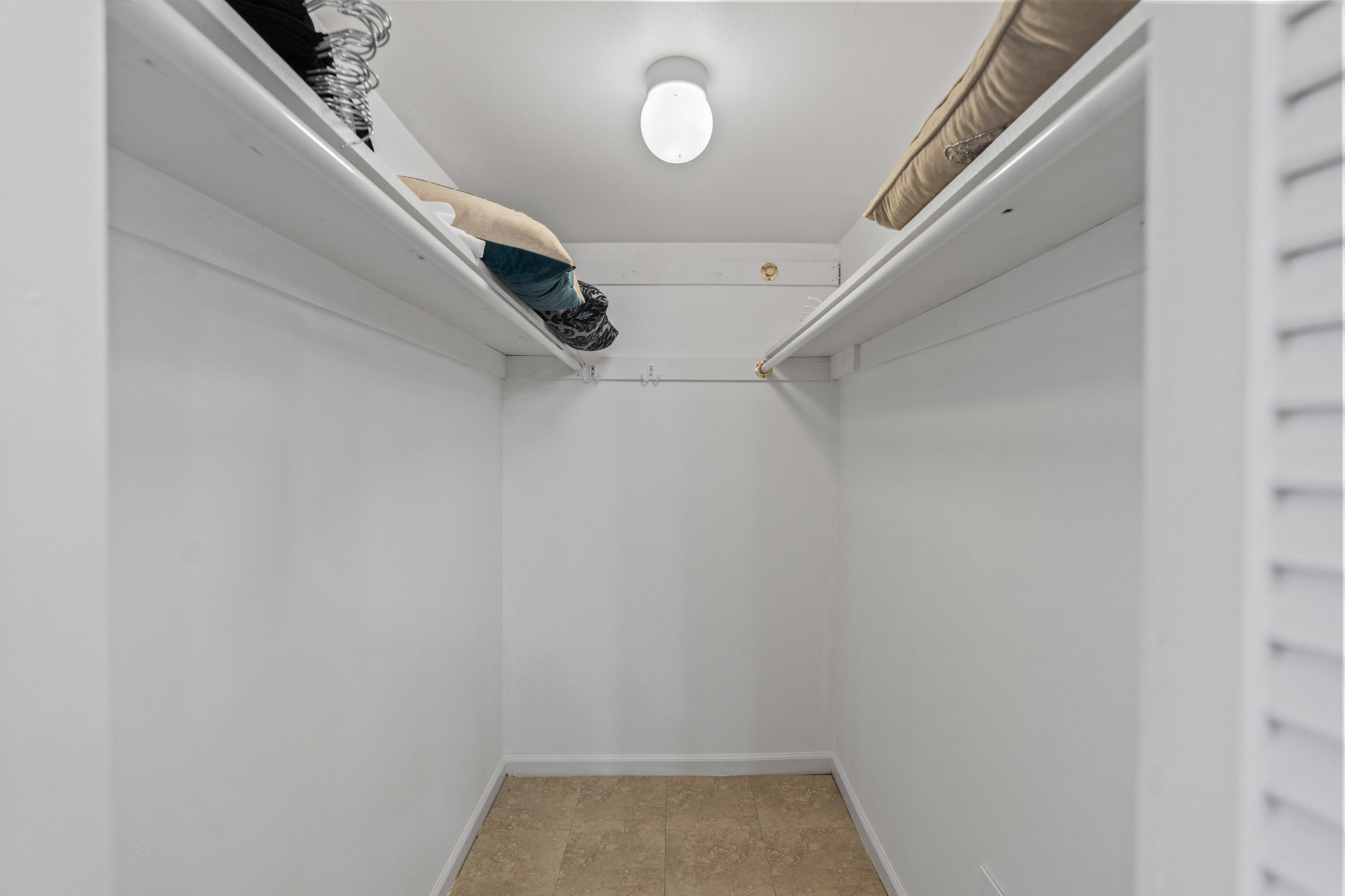 750 Northeast Spanish River Boulevard, Unit 2040 Boca Raton, FL 33431 - Photo 13 of 40 a view of small space