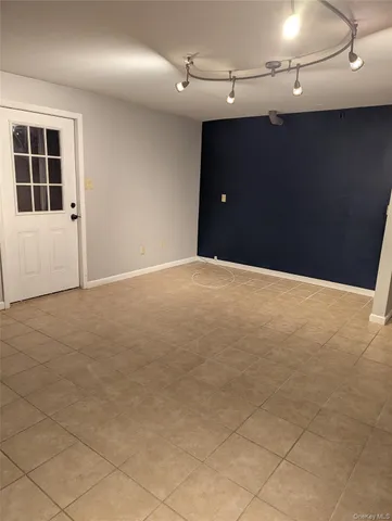 $2,800 | 131 Shawanga Lodge Road, Bloomingburg, NY 12721