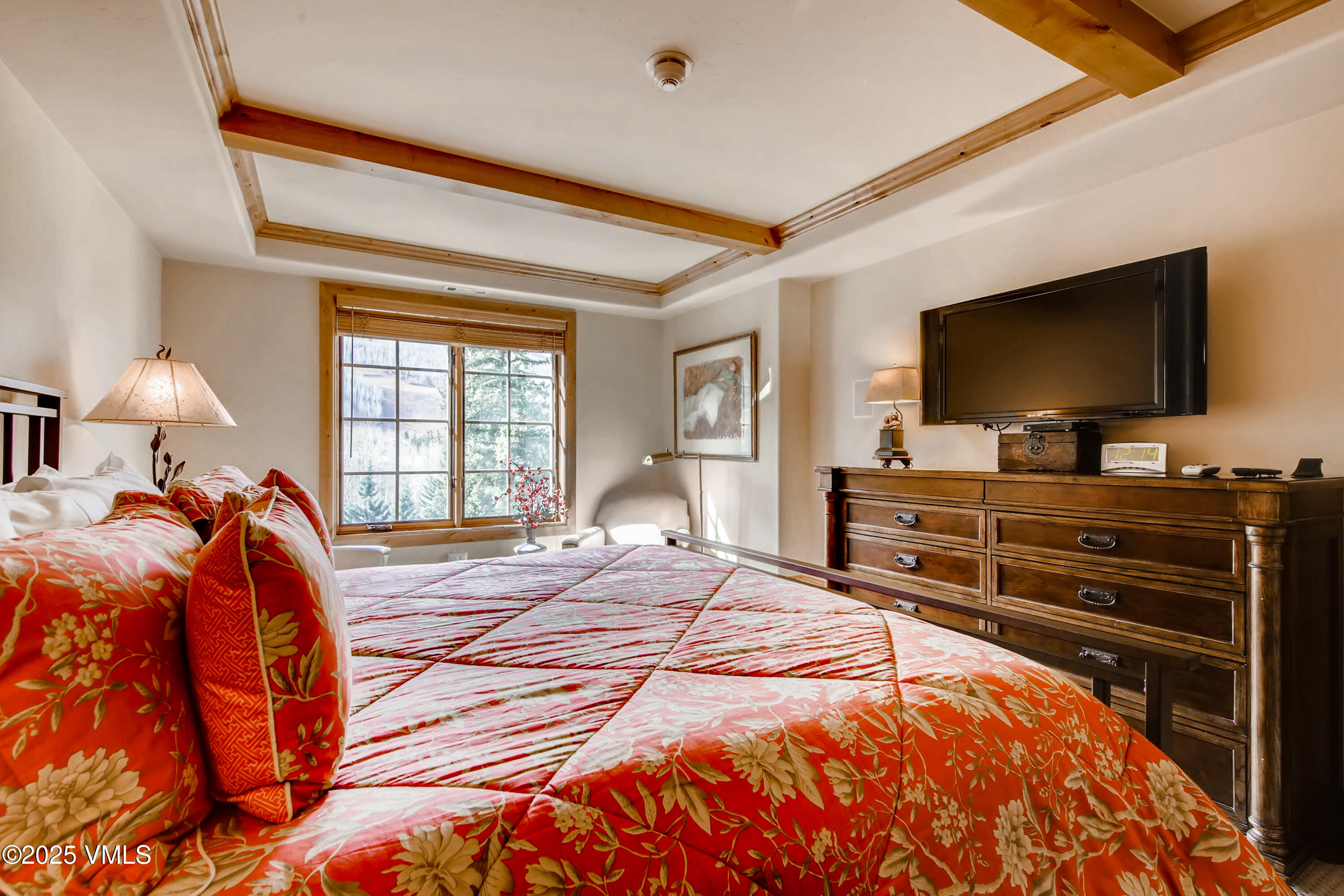 434 South Frontage Road East, Unit 403 Vail, CO 81657 - Photo 12 of 34 434 Frontage Road Apt 403 Vail-print-013