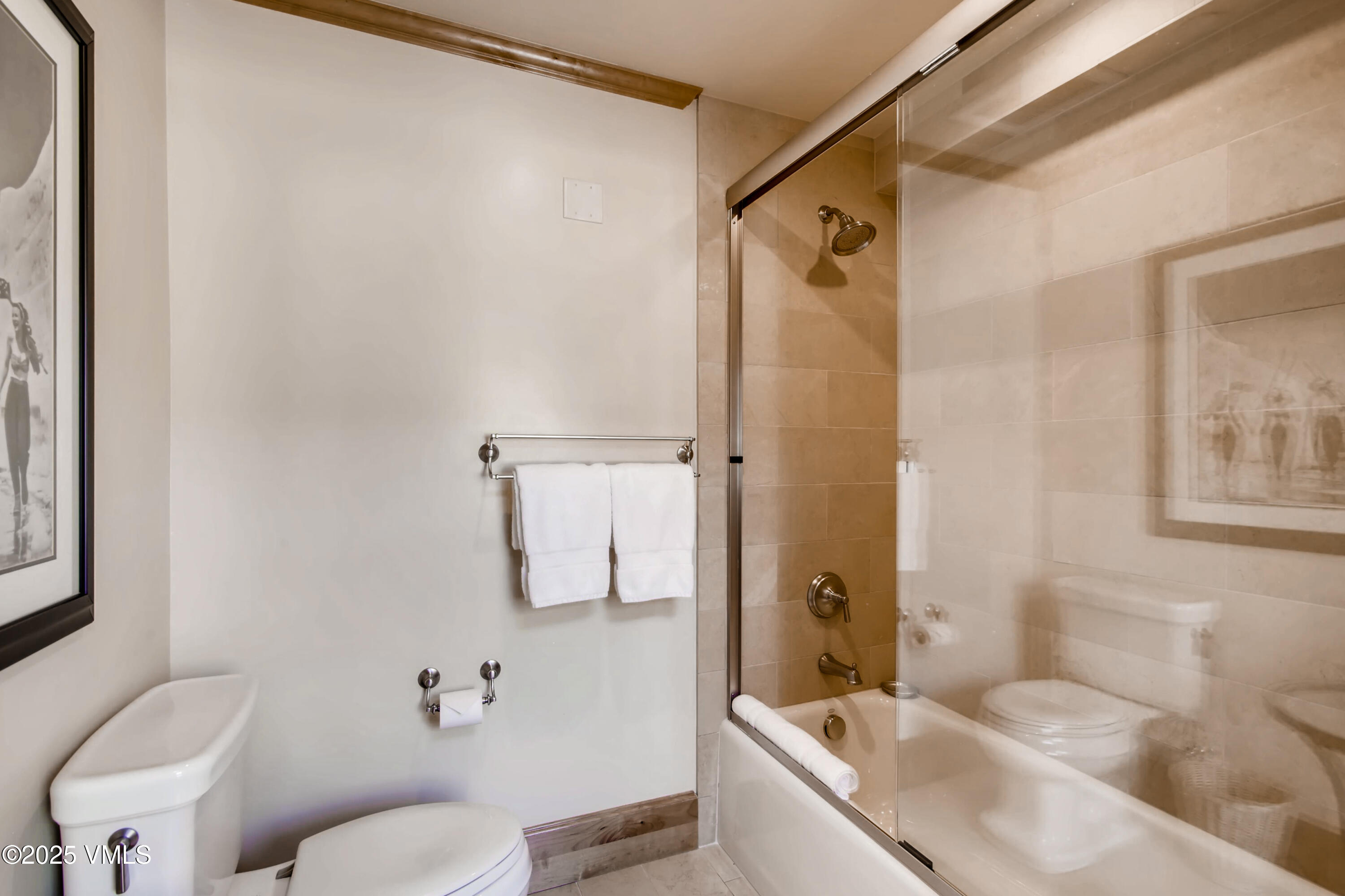 434 South Frontage Road East, Unit 403 Vail, CO 81657 - Photo 19 of 34 434 Frontage Road Apt 403 Vail-print-024