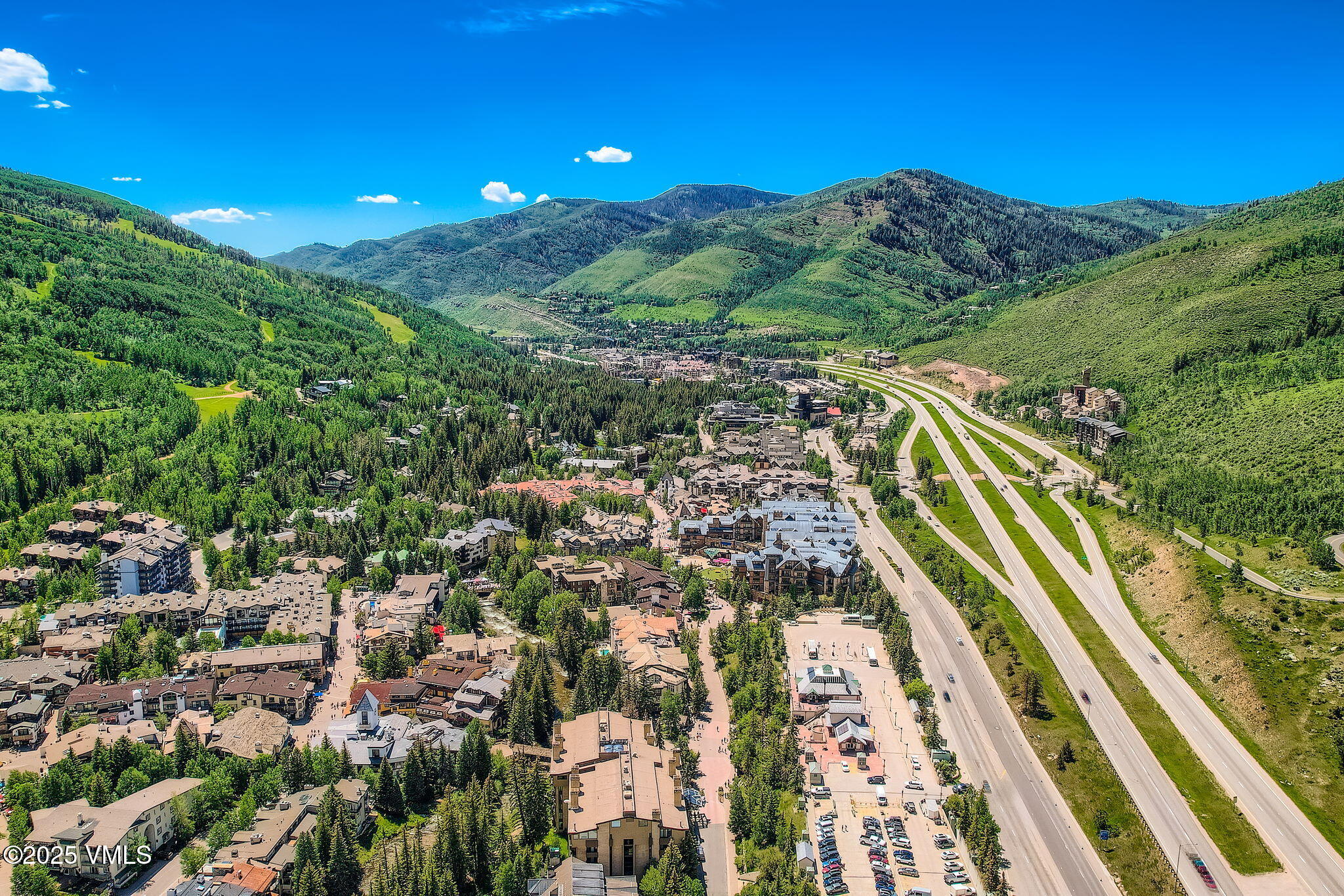 434 South Frontage Road East, Unit 403 Vail, CO 81657 - Photo 33 of 34 434 S Frontage Rd E Unit #403 - MLS Size