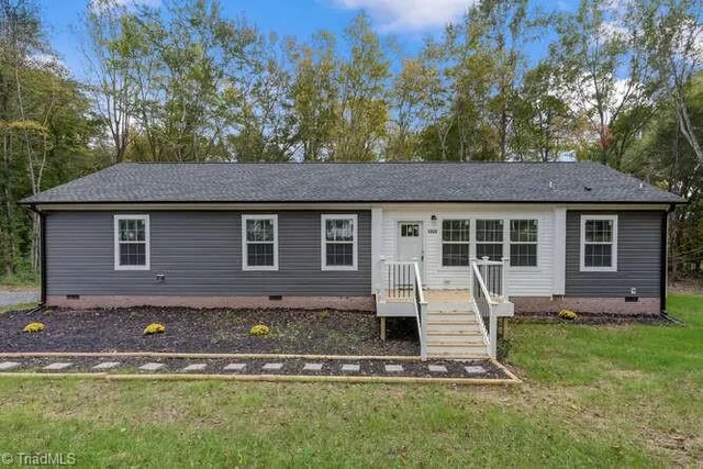 $300,000 | 1920 Ashby Street, Eden, NC 27288