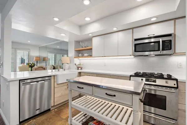 $1,275,000 | 964 Intrepid Court, Del Mar, CA 92014