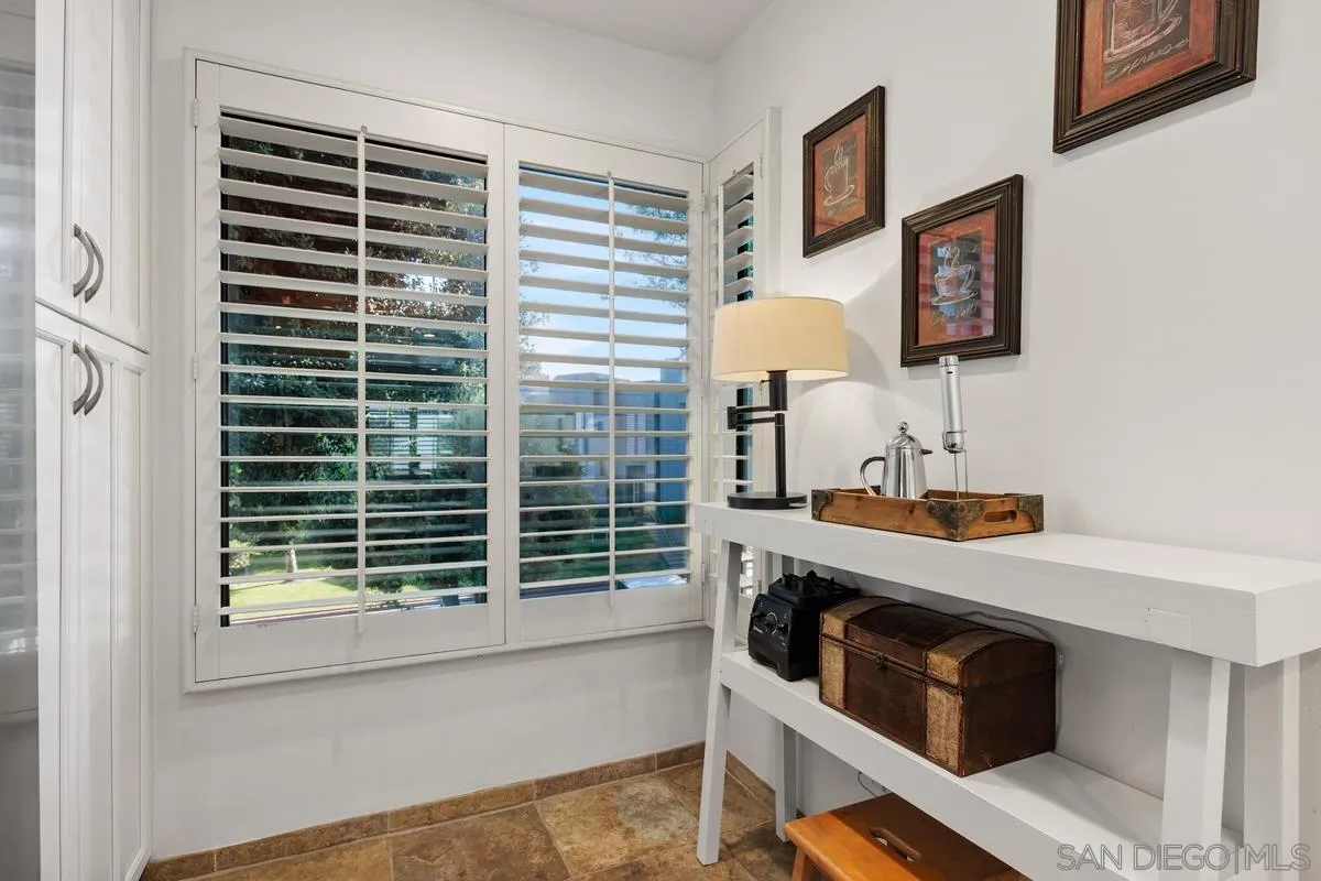 964 Intrepid Court Del Mar, CA 92014 - Photo 14 of 36