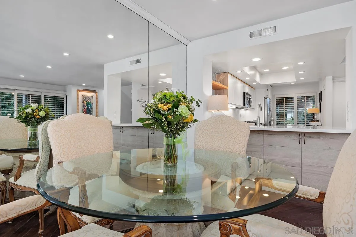 964 Intrepid Court Del Mar, CA 92014 - Photo 16 of 28