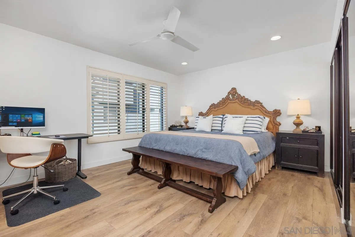 964 Intrepid Court Del Mar, CA 92014 - Photo 17 of 28