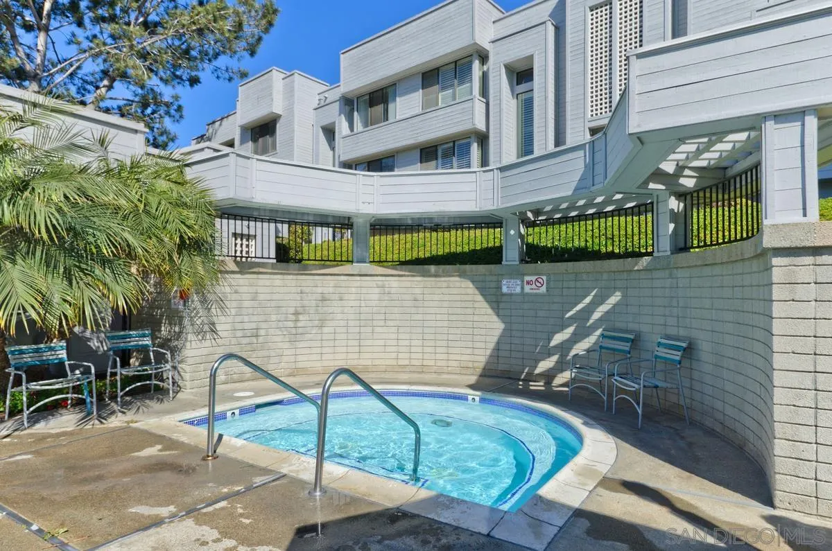 964 Intrepid Court Del Mar, CA 92014 - Photo 25 of 28