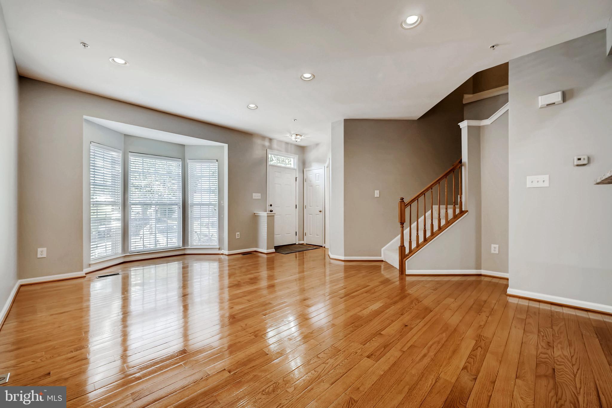 1499 Pangbourne Way Hanover, MD 21076 - Photo 3 of 27 Gallery Image 3
