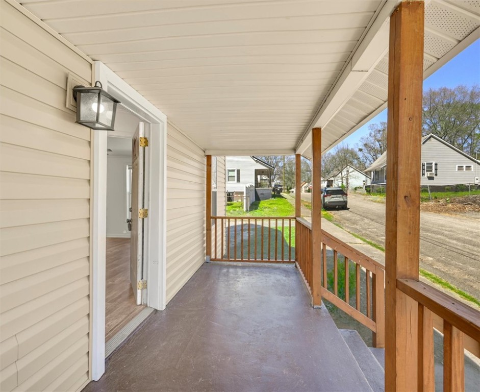 21 Mc Gee Street Belton, SC 29627 - Photo 5 of 31