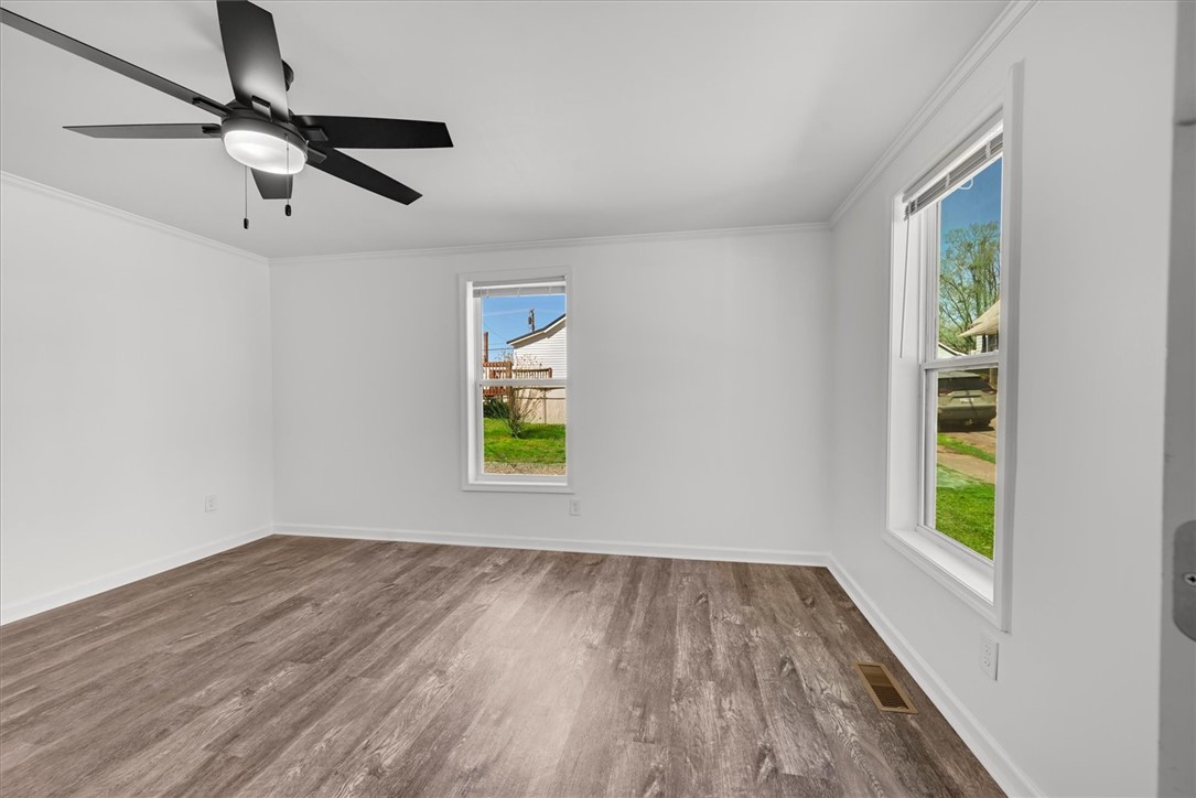 21 Mc Gee Street Belton, SC 29627 - Photo 7 of 31