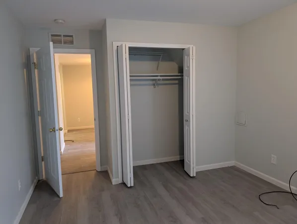 $1,500 | 41034 Rose Lane, Clinton Township, MI 48036