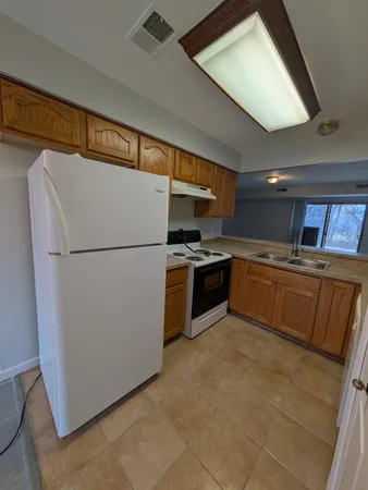 $1,500 | 41034 Rose Lane, Clinton Township, MI 48036