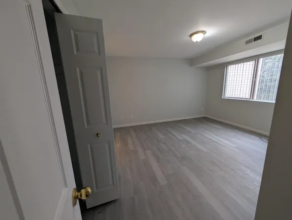 $1,500 | 41034 Rose Lane, Clinton Township, MI 48036