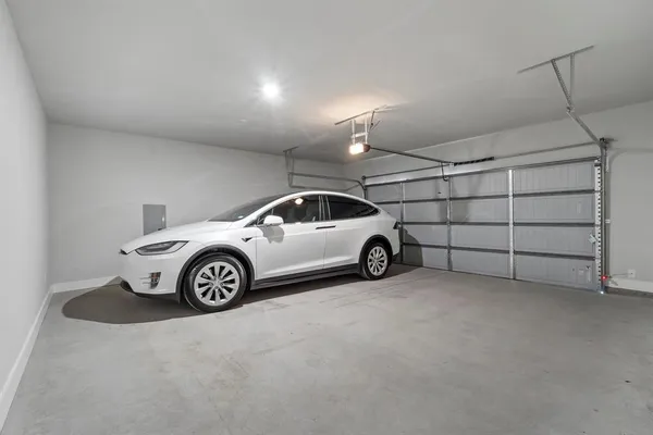 $2,811 | 579 Lloyd's Road, Unit 1102A, Little Elm, TX 75068