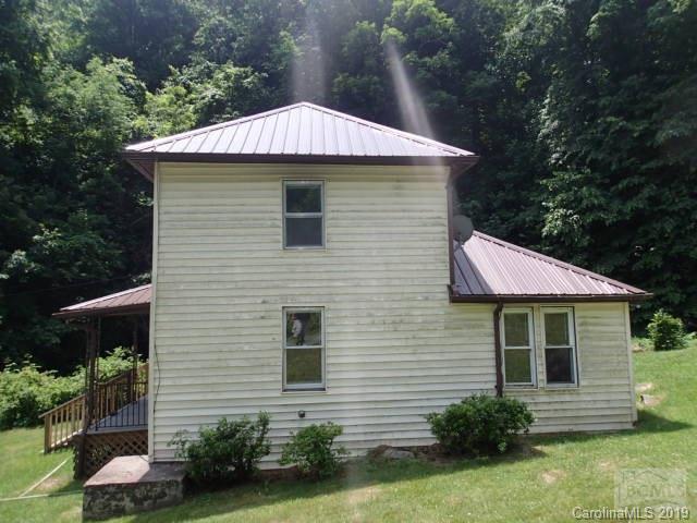 341 Phillip Road Elk Park, NC 28622 - Photo 12 of 15 Gallery Image 12