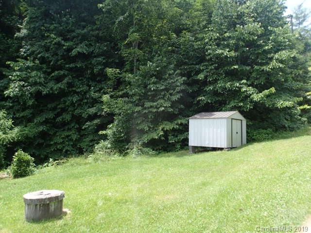 341 Phillip Road Elk Park, NC 28622 - Photo 13 of 15 Gallery Image 13