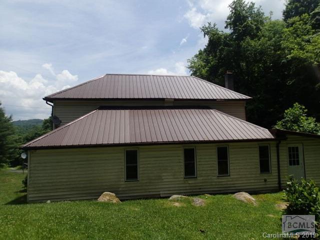 341 Phillip Road Elk Park, NC 28622 - Photo 14 of 15 Gallery Image 14