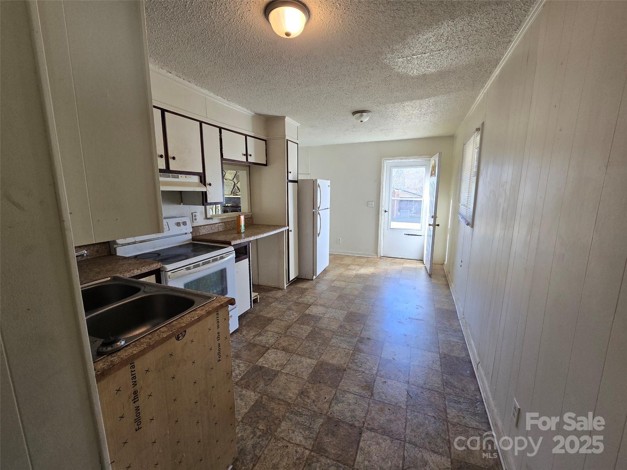 313 Butler Street Biscoe, NC 27209 - Photo 6 of 17 Gallery Image 6