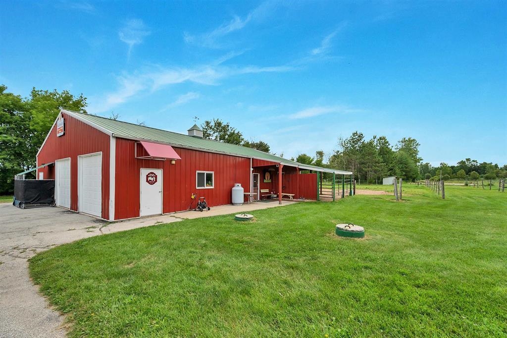 N4288 Green Valley Road Krakow, WI 54137 - Photo 2 of 4 Gallery Image 2