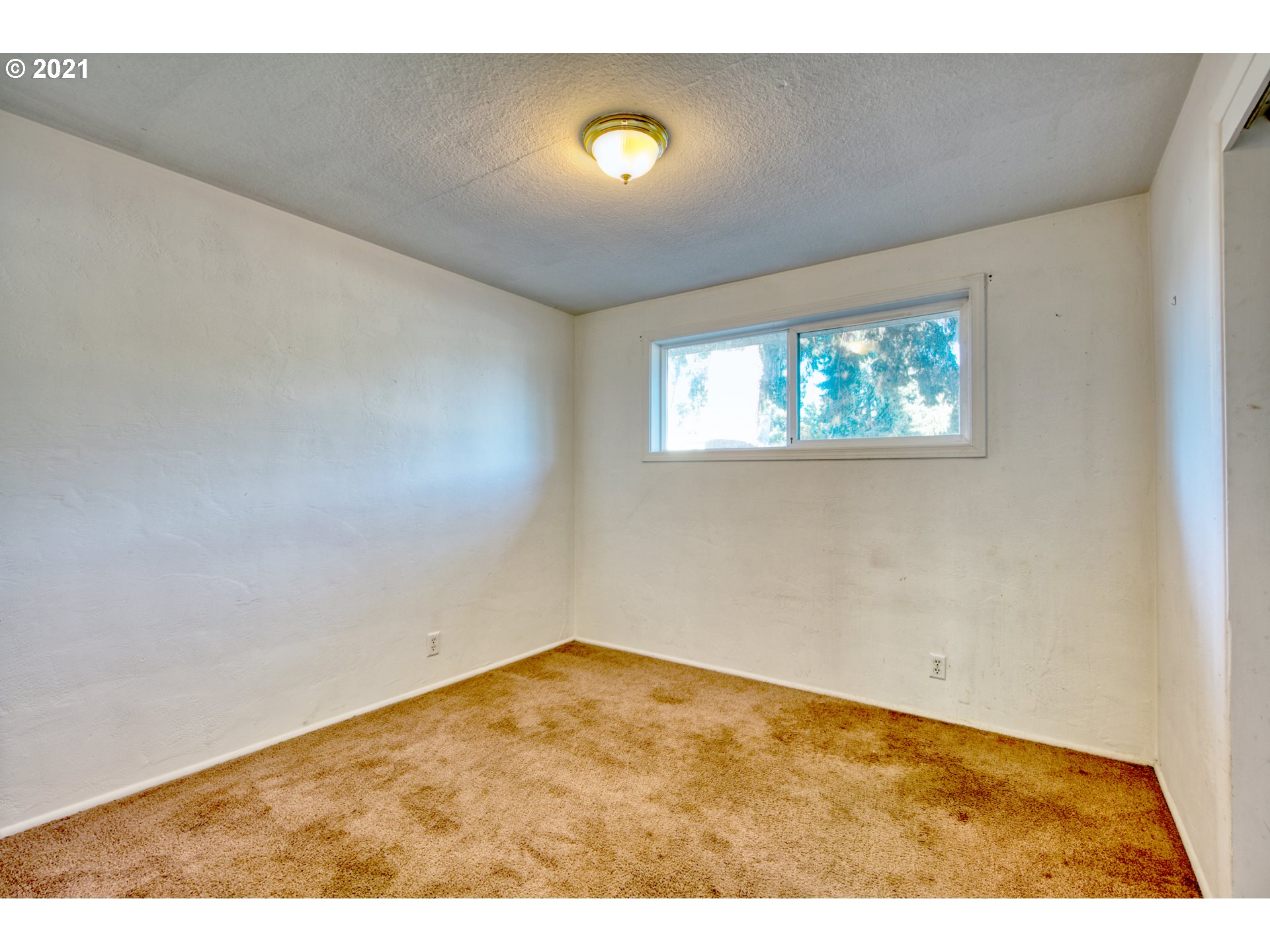 1370 1st Street Springfield, OR 97477 - Photo 17 of 28