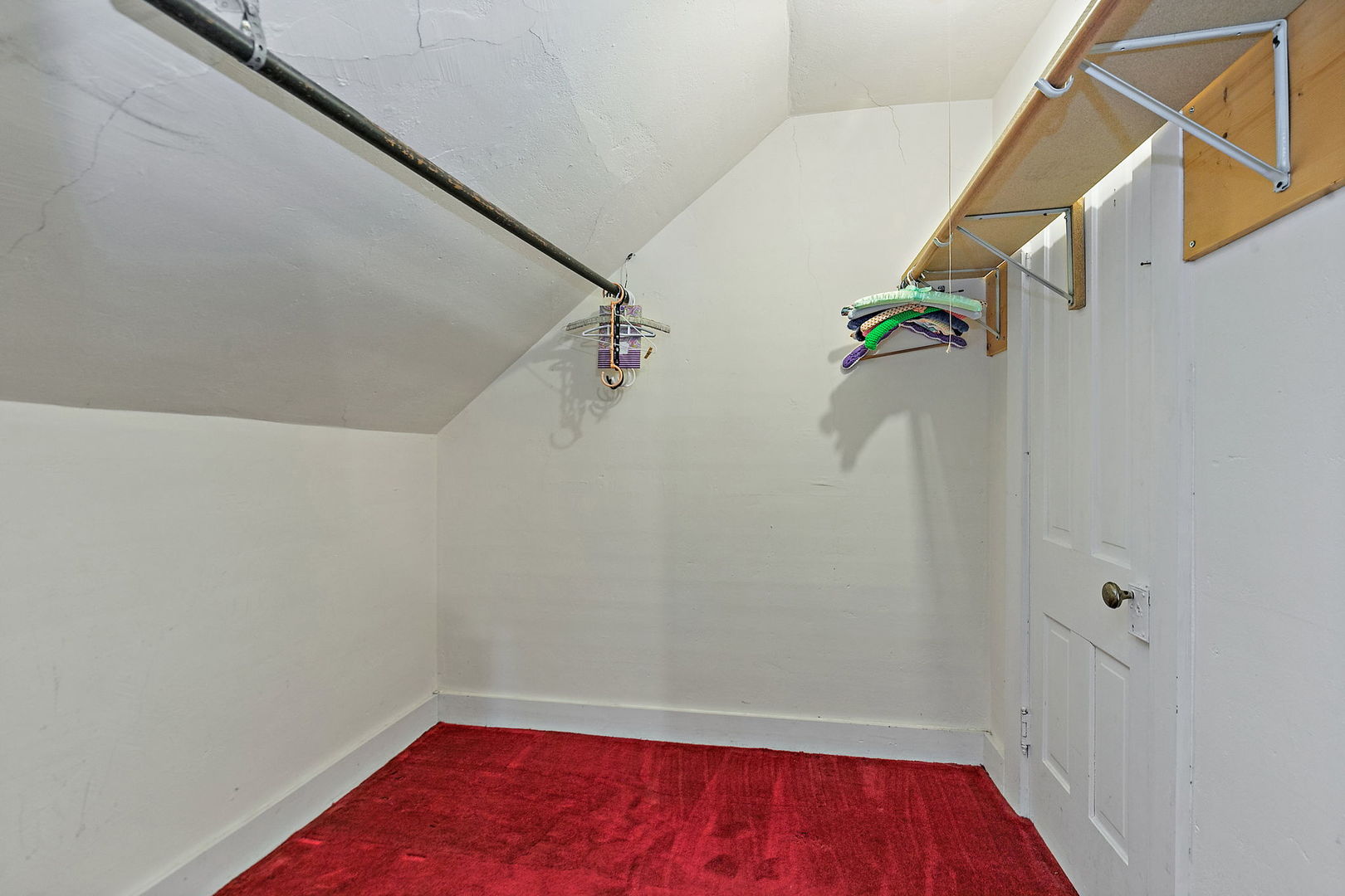 11824 Prairie Avenue Hebron, IL 60034 - Photo 18 of 22 a view of walk in closet