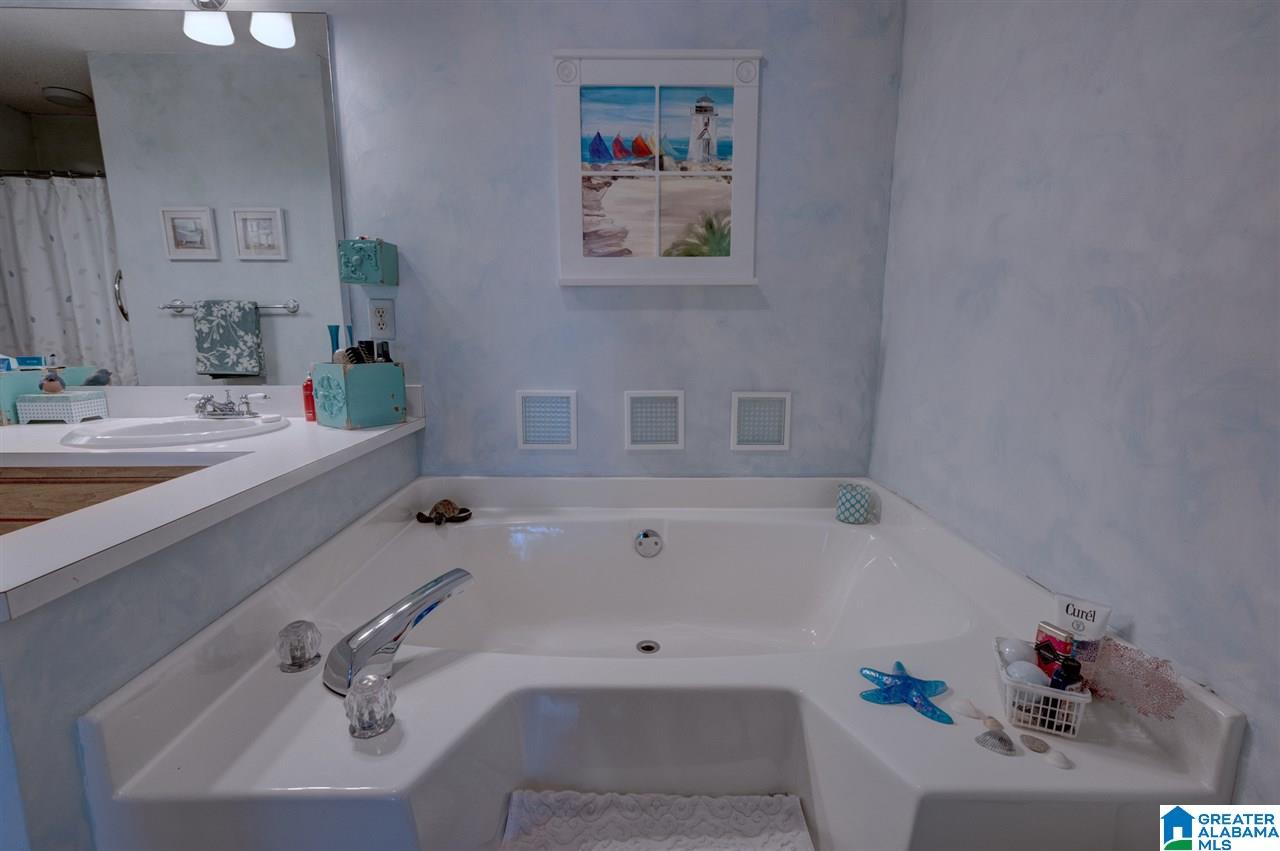 104 Acorn Circle Alabaster, AL 35007 - Photo 25 of 40
