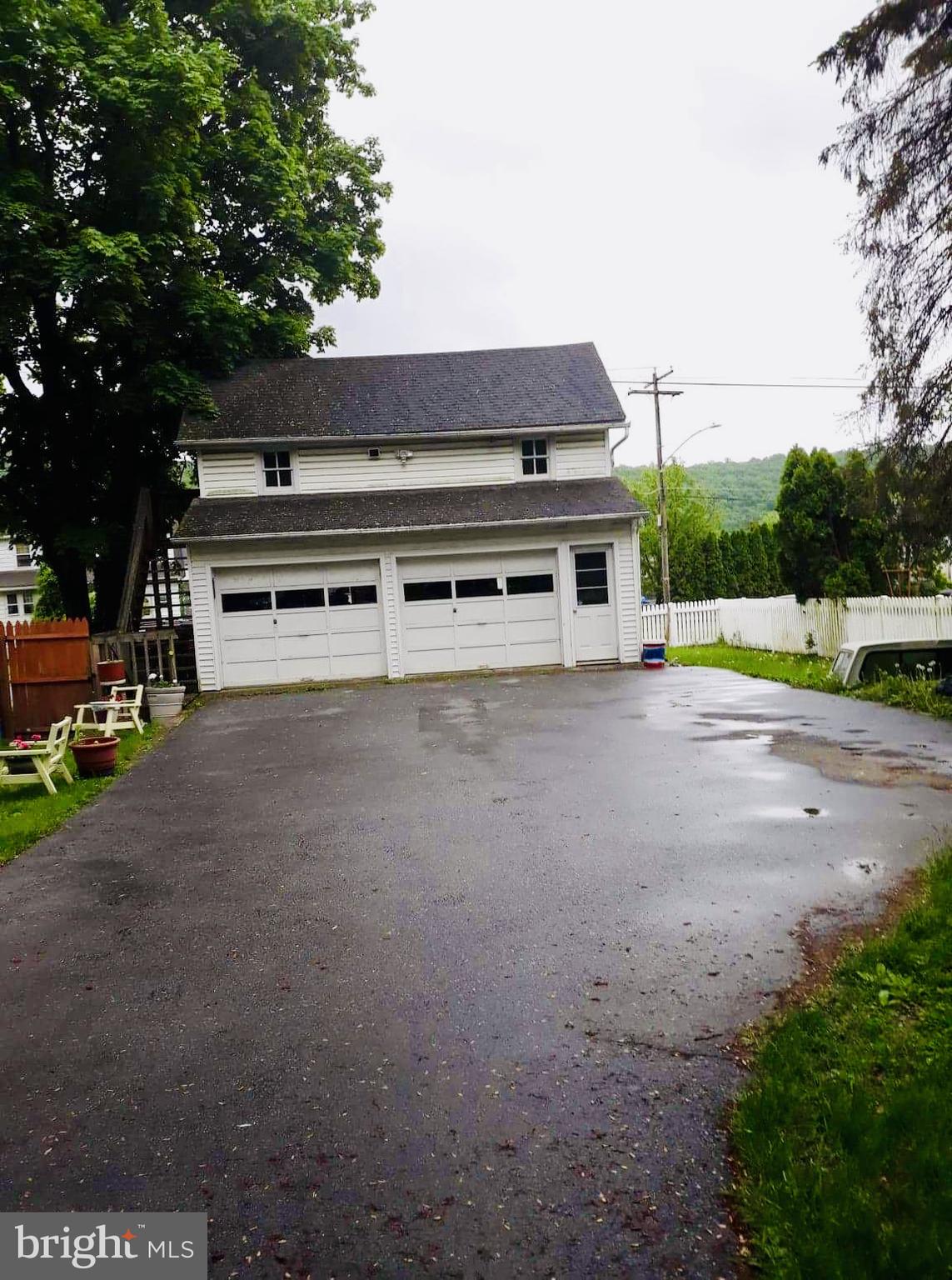 1433 Friedensburg Road Reading, PA 19606 - Photo 4 of 5 Gallery Image 4
